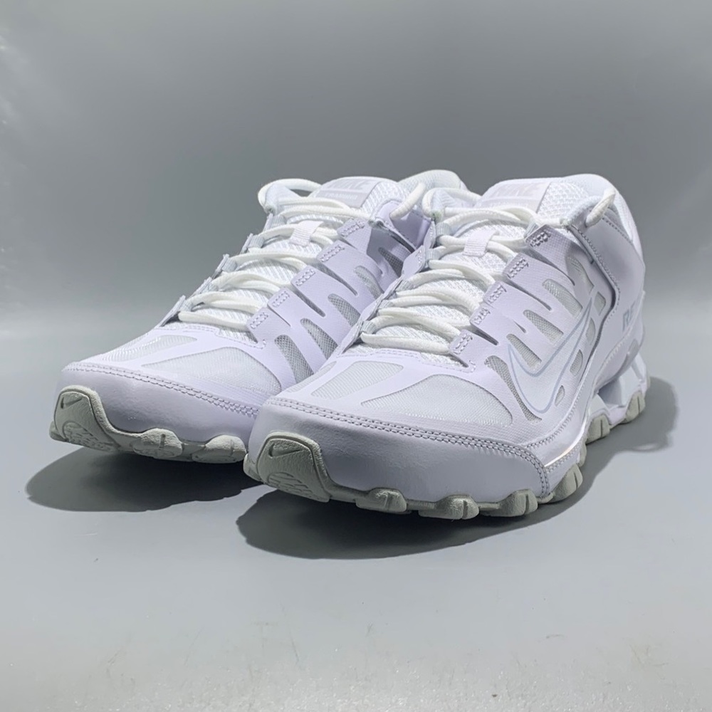 Nike Relax TR Mesh size 10.5